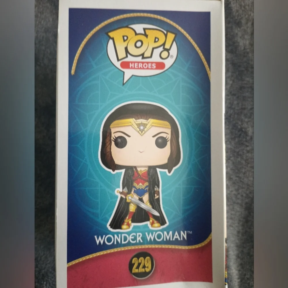 NIB Funko Wonder Woman Wobblers Bobblehead | DC Comics Collectible